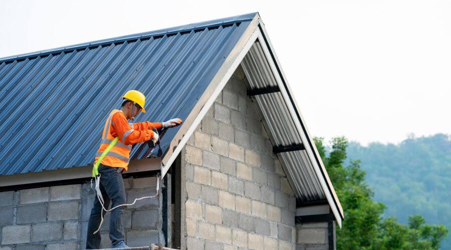 Professional Flat Roofing Installation in White Oak, TX